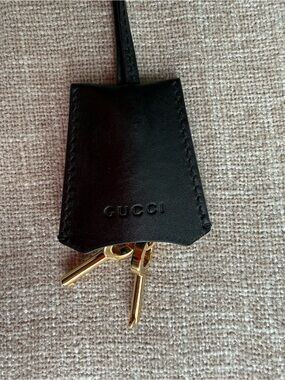 Authentic Gucci Replacement Black Leather Key Holder for Padlock Handbag